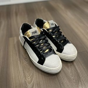 P448 Sneakers